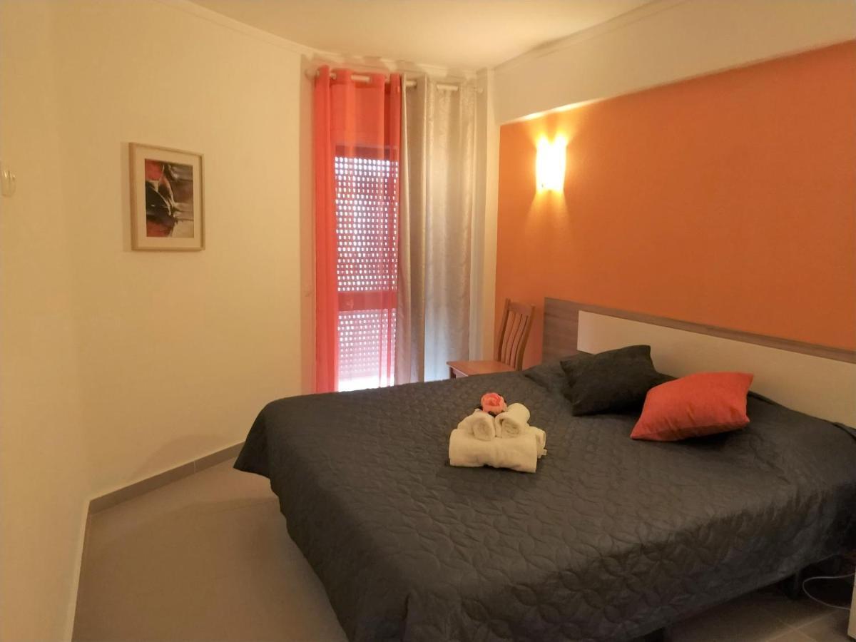 5J Sao Gabriel - Casas & Papeis Appartement Armação de Pêra Buitenkant foto